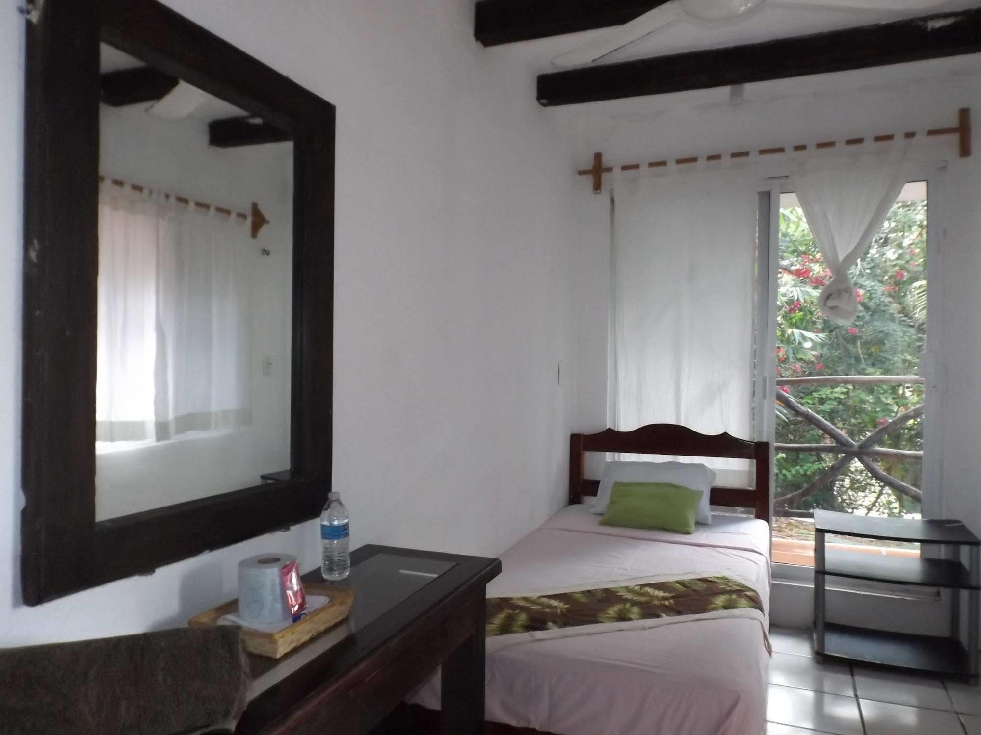 Nido Del Quetzal Hotel Bacalar Ngoại thất bức ảnh